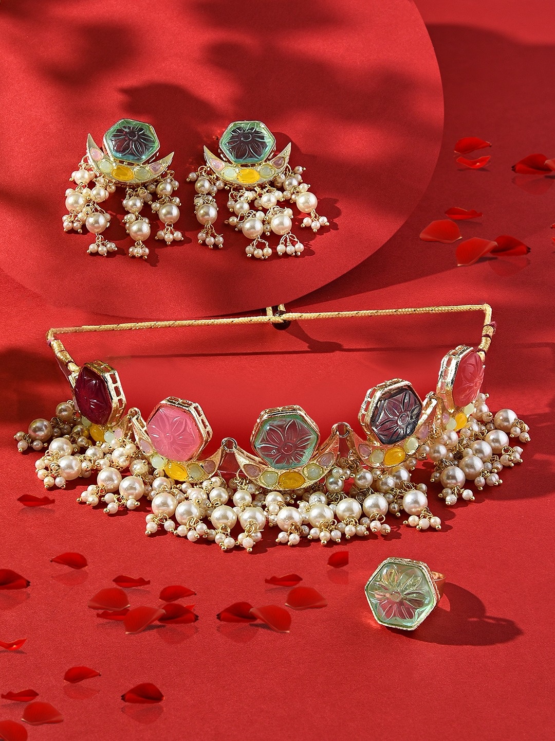 

Zaveri Pearls Gold-Plated Pearl & Stone-Studded Crescent Jewellery Set