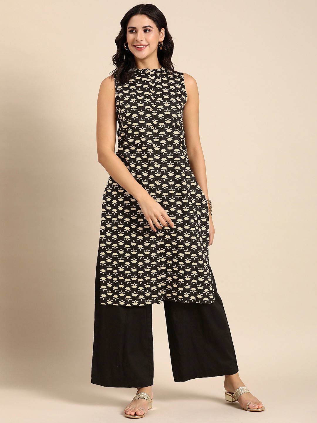 

Anouk Women Ethnic Motifs Printed Regular Kurta with Palazzos, Black