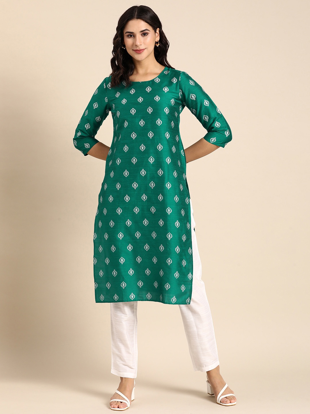 

Anouk Women Ethnic Motifs Printed Regular Kurta with Trousers, Green