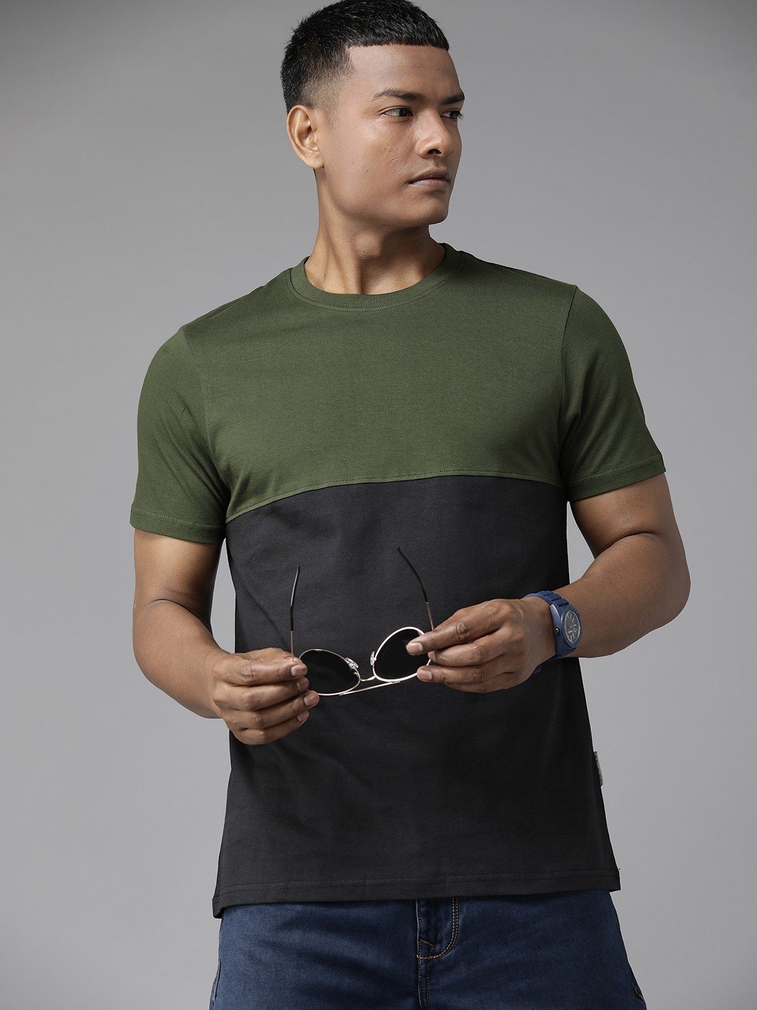 

Roadster Men Colourblocked Pure Cotton T-shirt, Olive