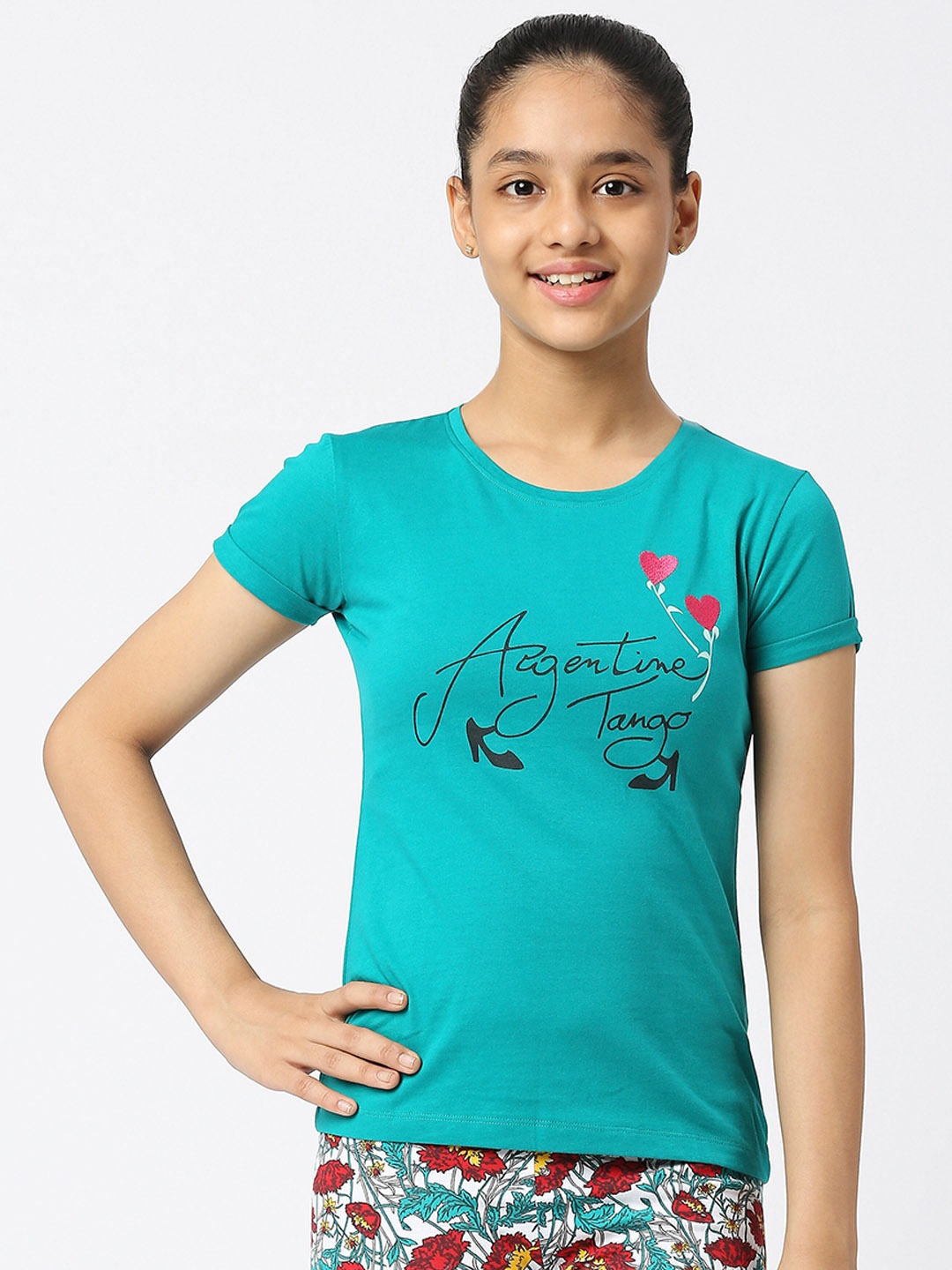 

SINI MINI Girls Typography Printed Pure Cotton Lounge T-Shirt, Green