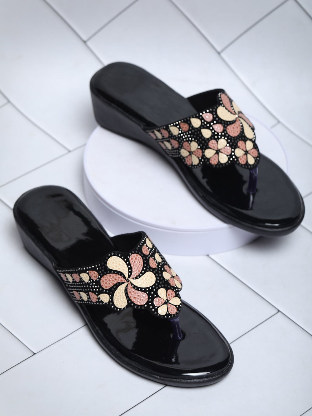 

FABBMATE Embellished Open Toe Flats, Black