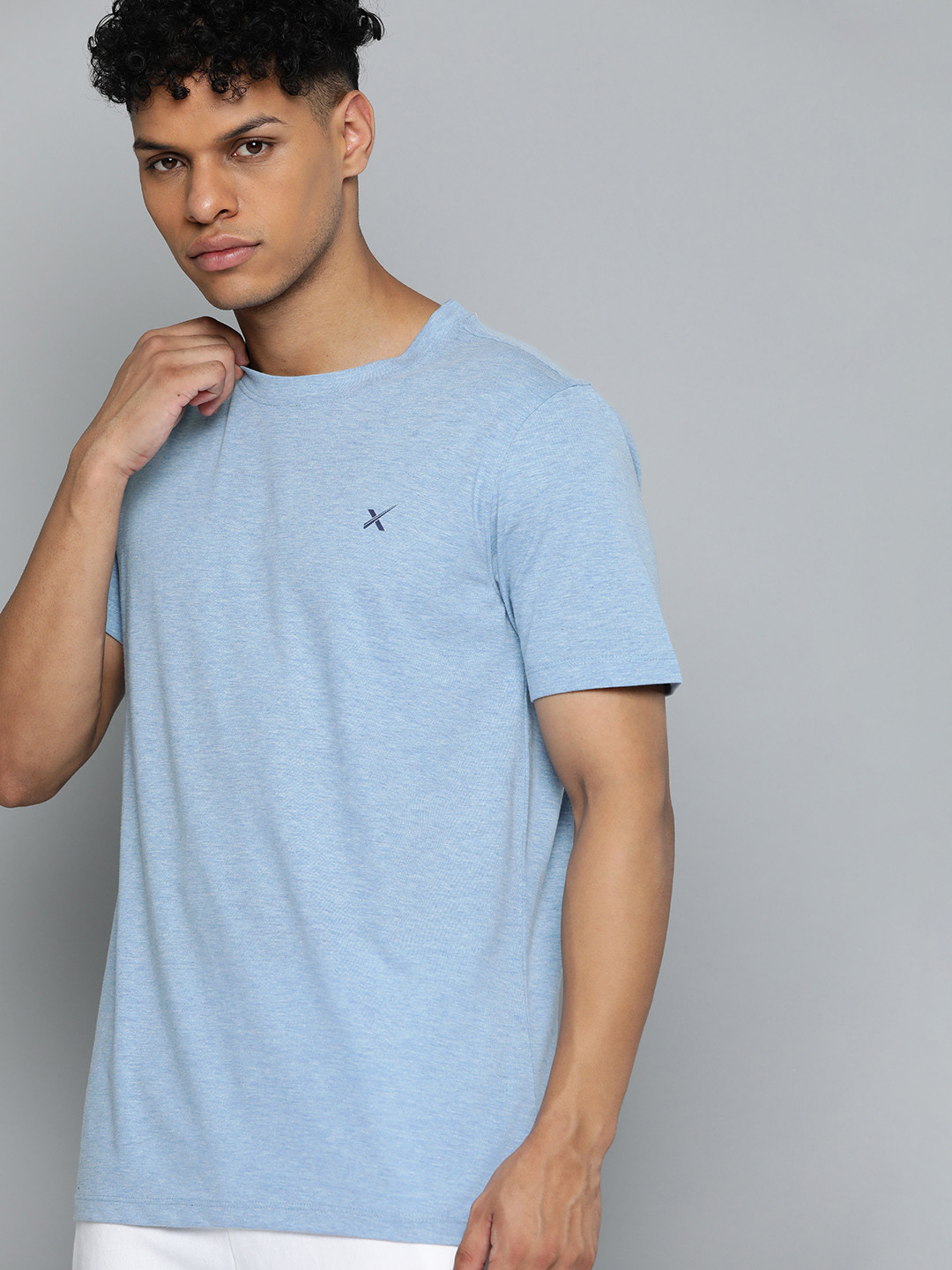 

HRX by Hrithik Roshan Men Solid Bio-Wash T-shirt, Turquoise blue