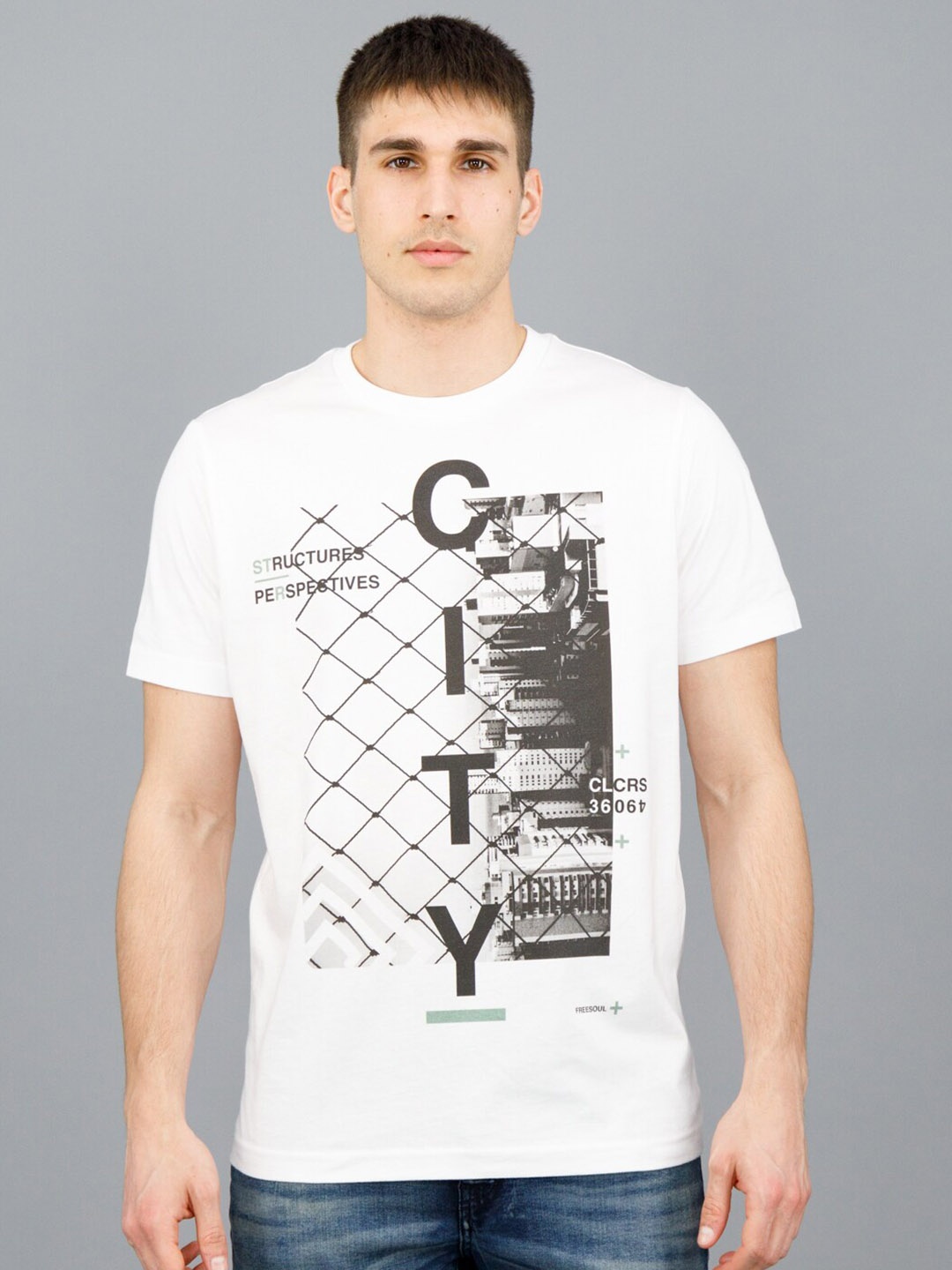 

FREESOUL Men White Pockets T-shirt