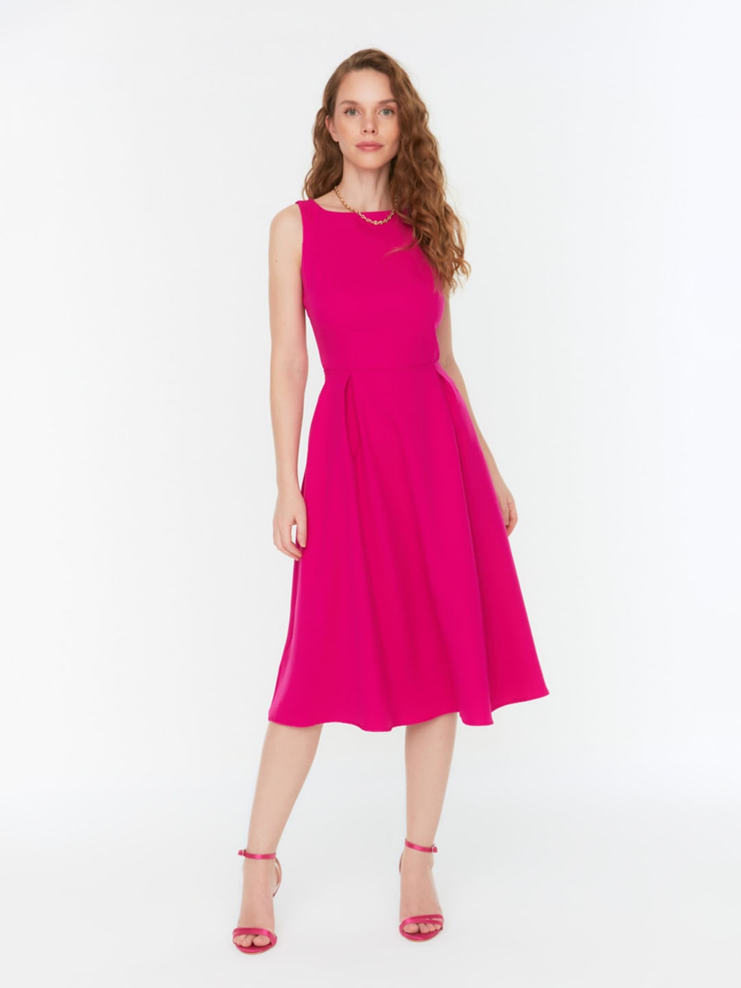 

Trendyol Fit & Flare Midi Dress, Na