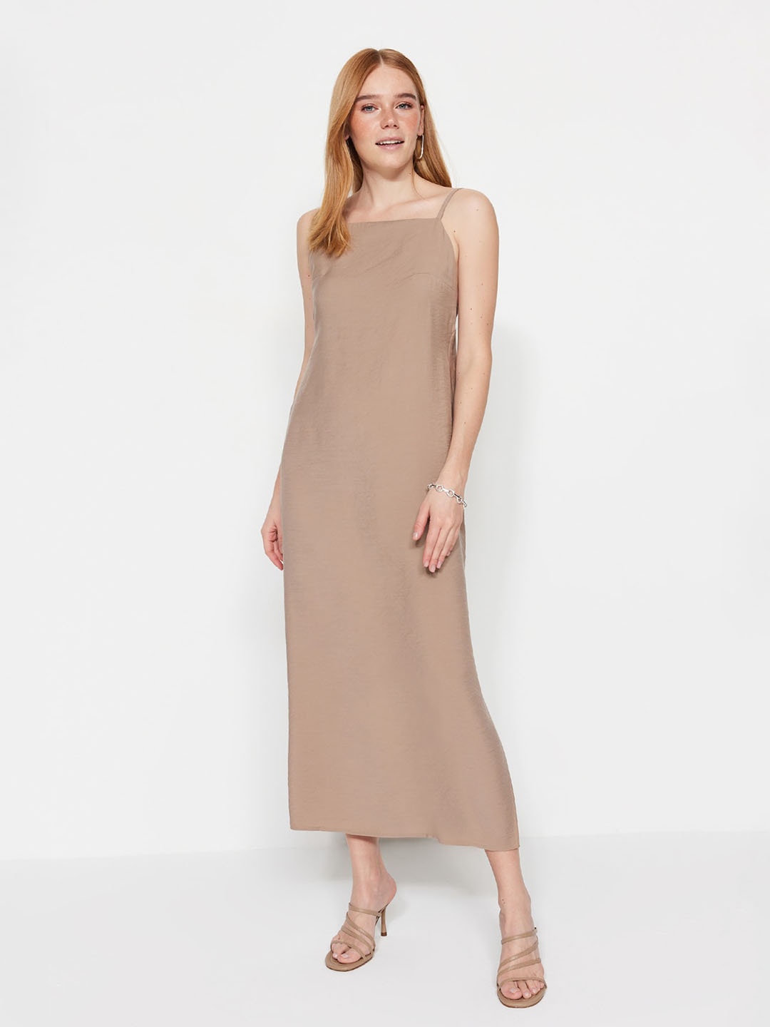 

Trendyol Maxi Dress, Na