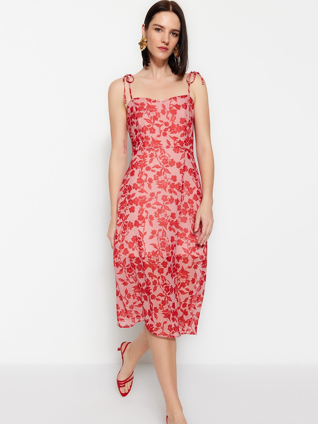 

Trendyol Floral Printed A-Line Dress, Red
