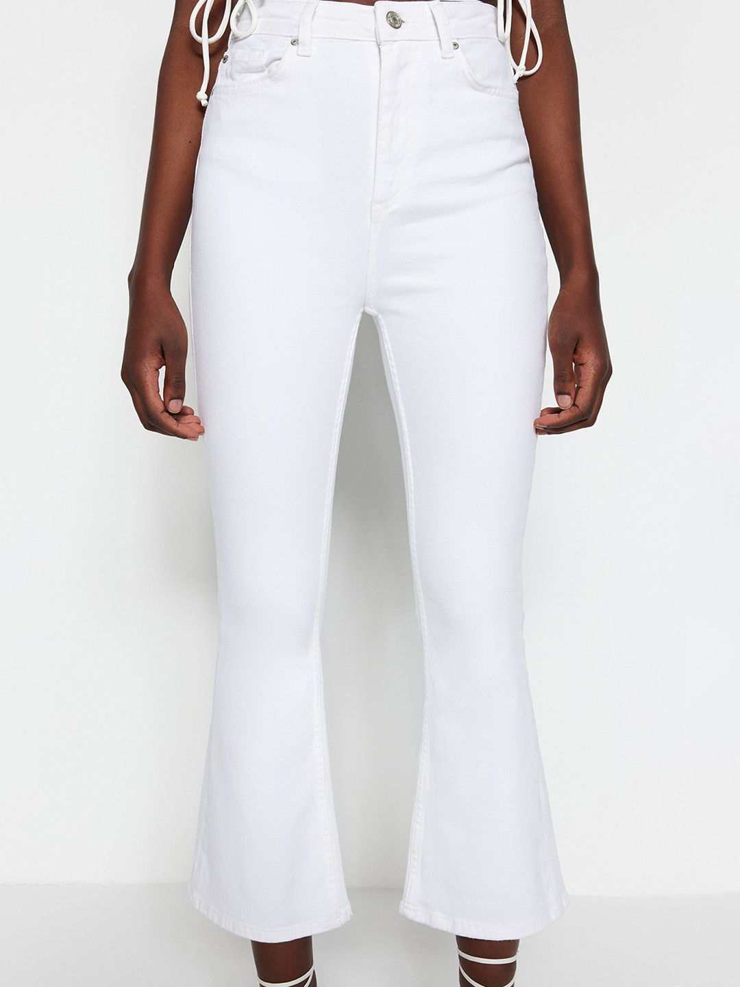 

Trendyol Women Coloured Cropped Bootcut Jeans, White