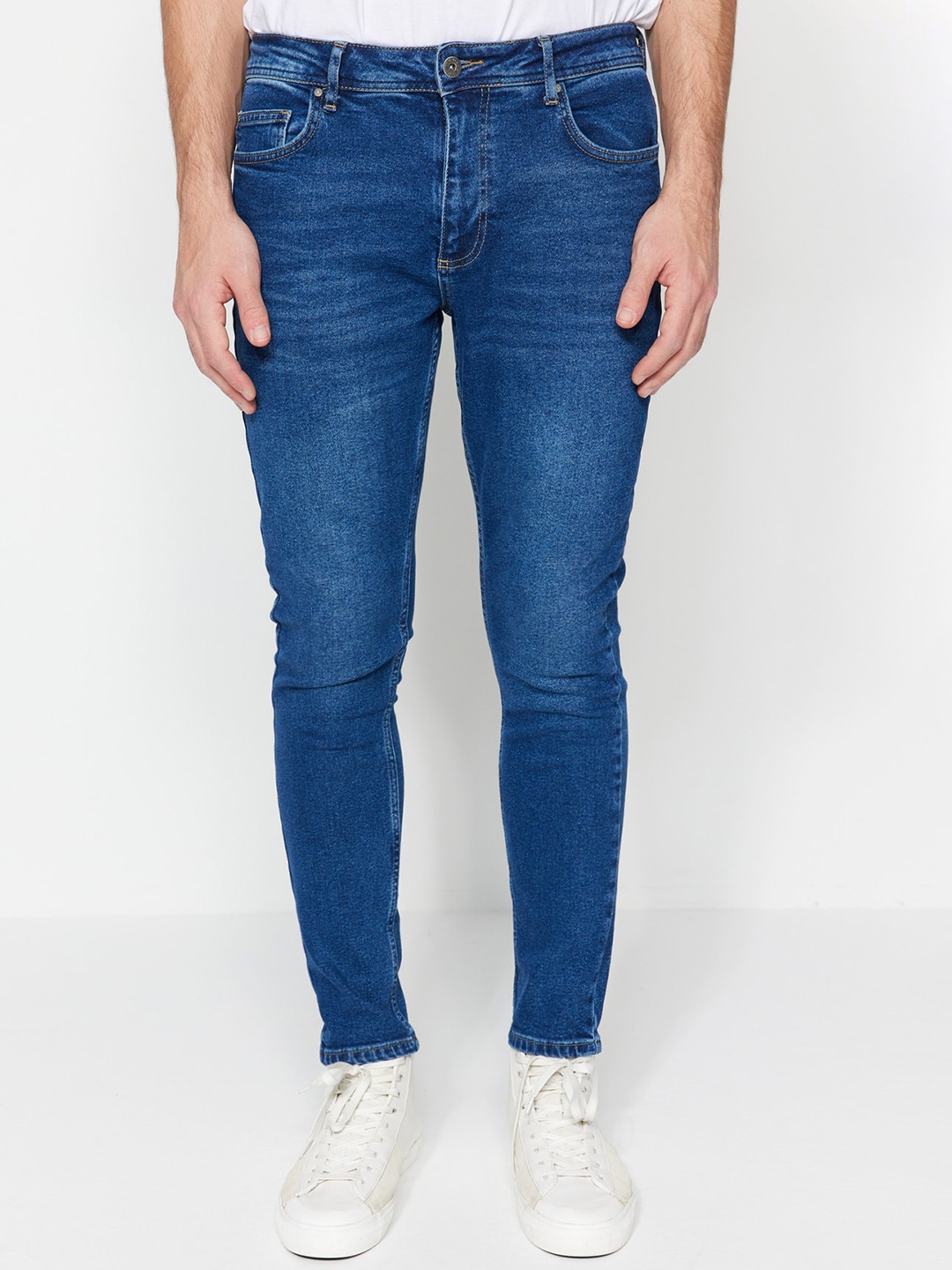 

Trendyol Men Clean Look Mid Rise Cotton Jeans, Blue