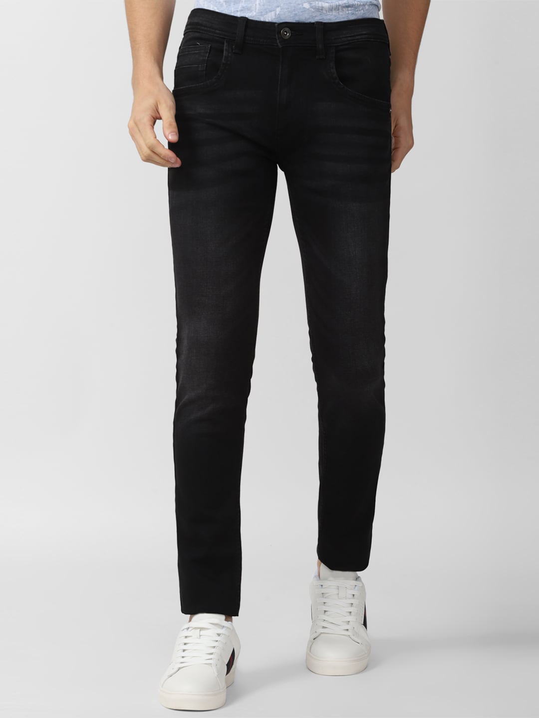 

VAN HEUSEN DENIM LABS Men Clean Look Mid Rise Cotton Jeans, Black