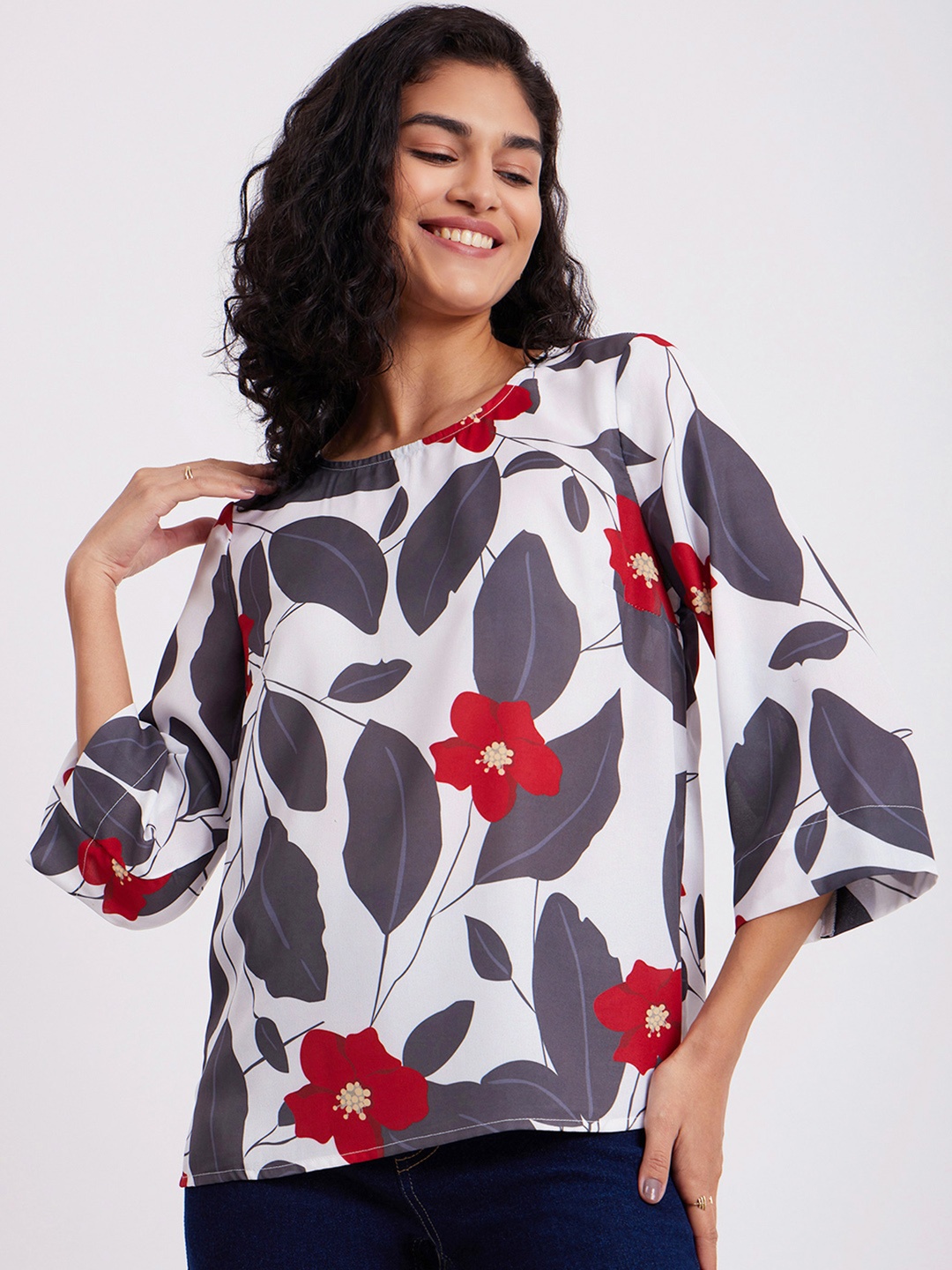 

FableStreet White Floral Print Bell Sleeve Top