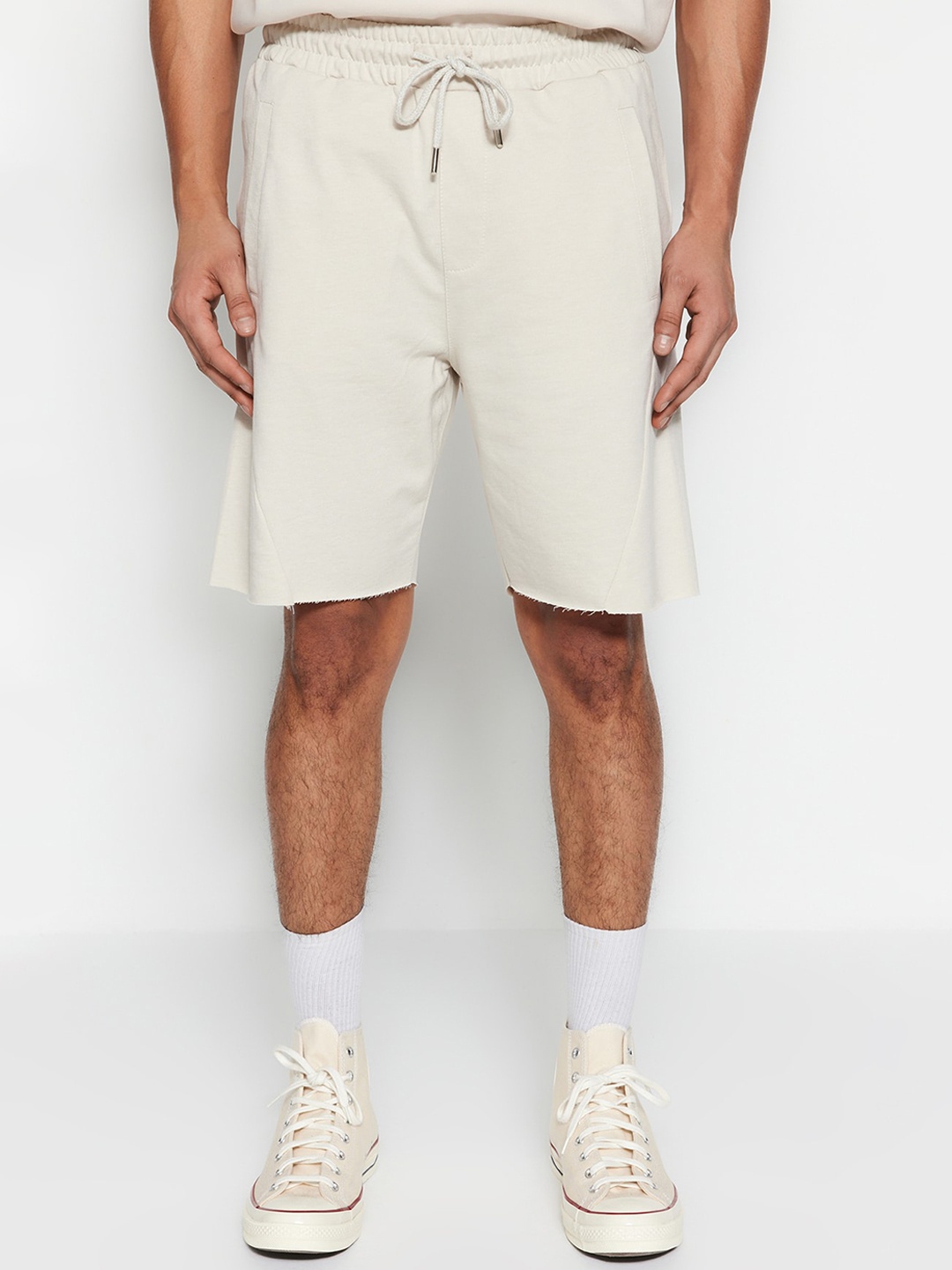 

Trendyol Men Mid-Rise Casual Shorts, Cream