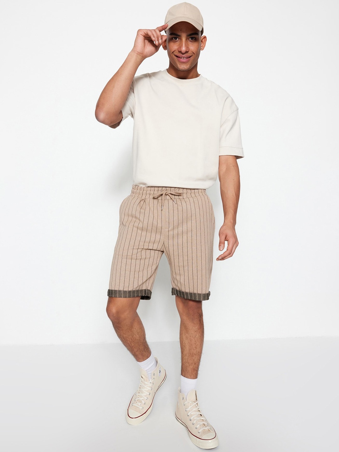

Trendyol Men Mid-Rise Striped Casual Shorts, Beige