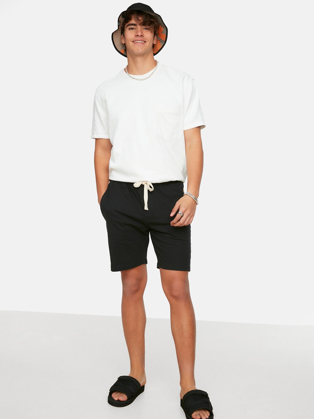 

Trendyol Men Mid-Rise Pure Cotton Shorts, Black