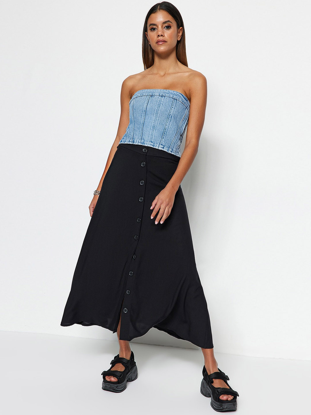

Trendyol A-Line Maxi Skirts, Black