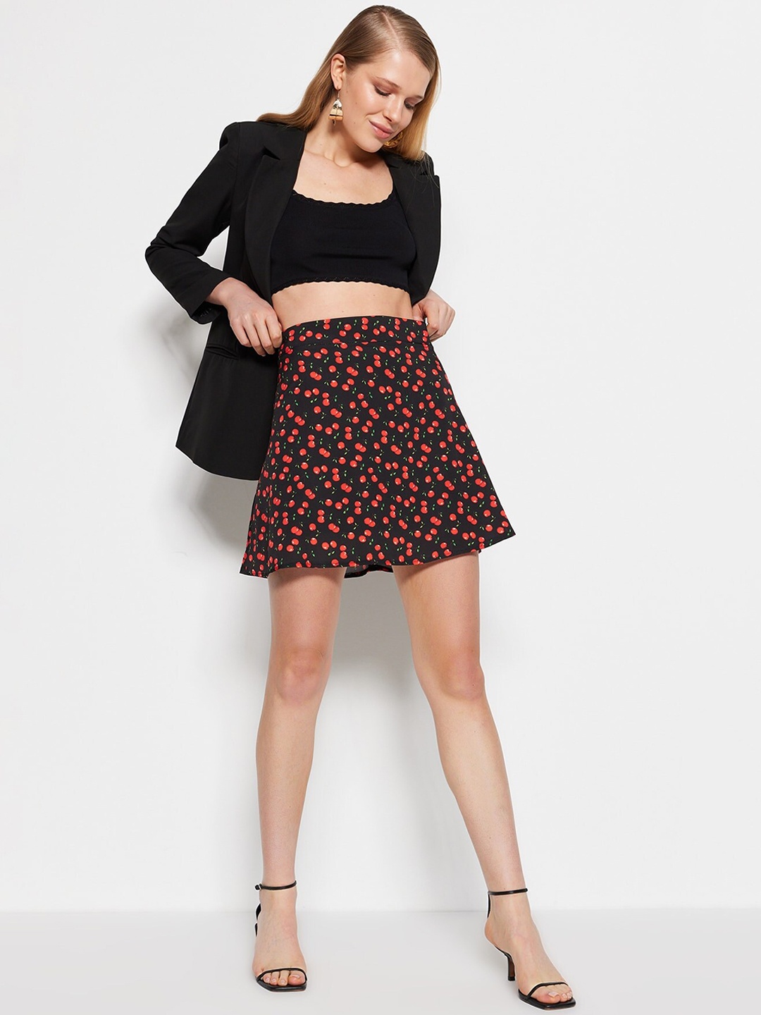 

Trendyol Cherry Printed Mini-Length Flared Skirt, Black