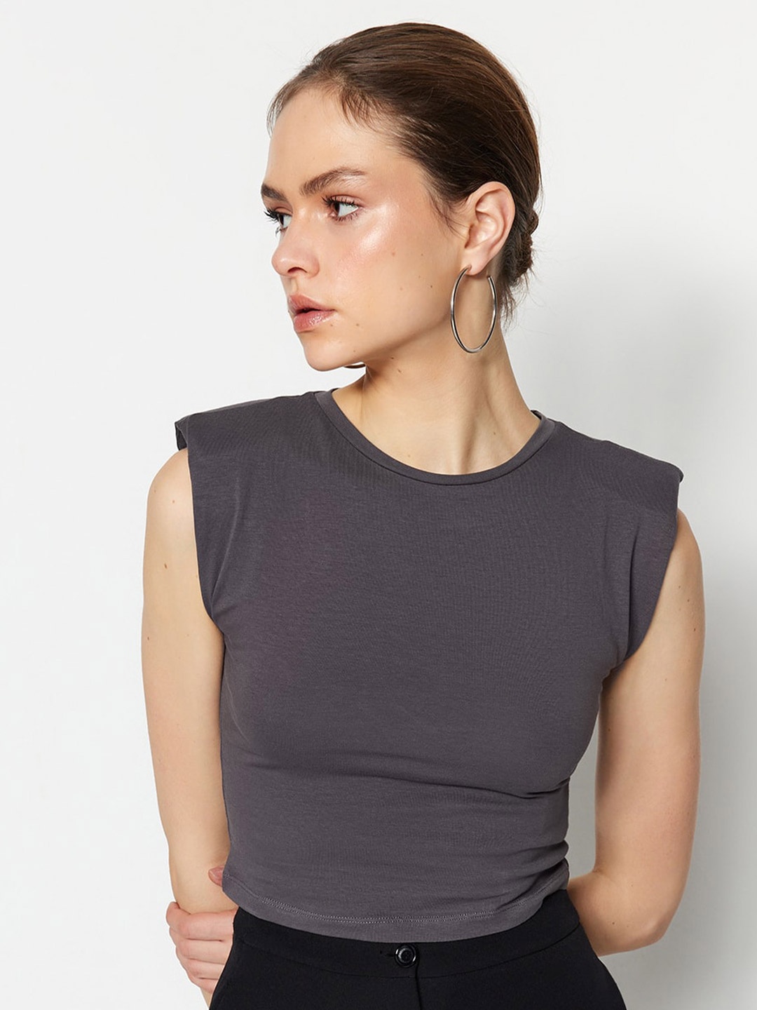 

Trendyol Round Neck Sleeveless Crop Top, Grey