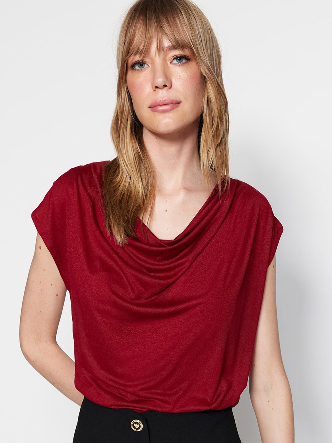 

Trendyol Cowl Neck Regular Top, Maroon