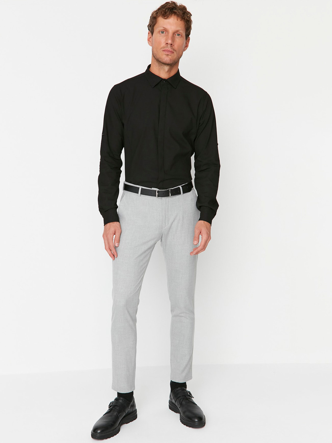 

Trendyol Men Mid-Rise Formal Trousers, Grey