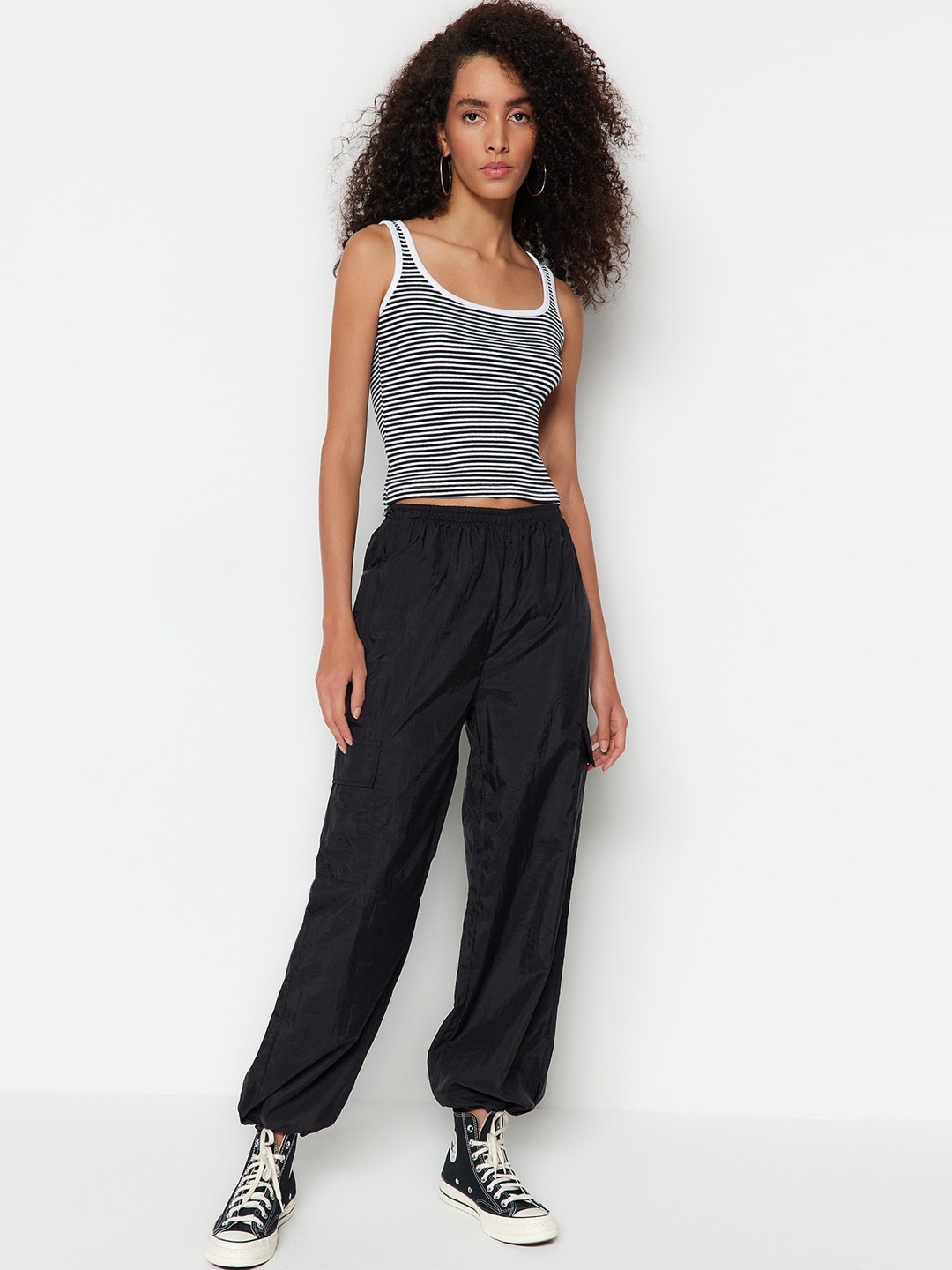 

Trendyol Women High-Rise Regular Fit Joggers, Black