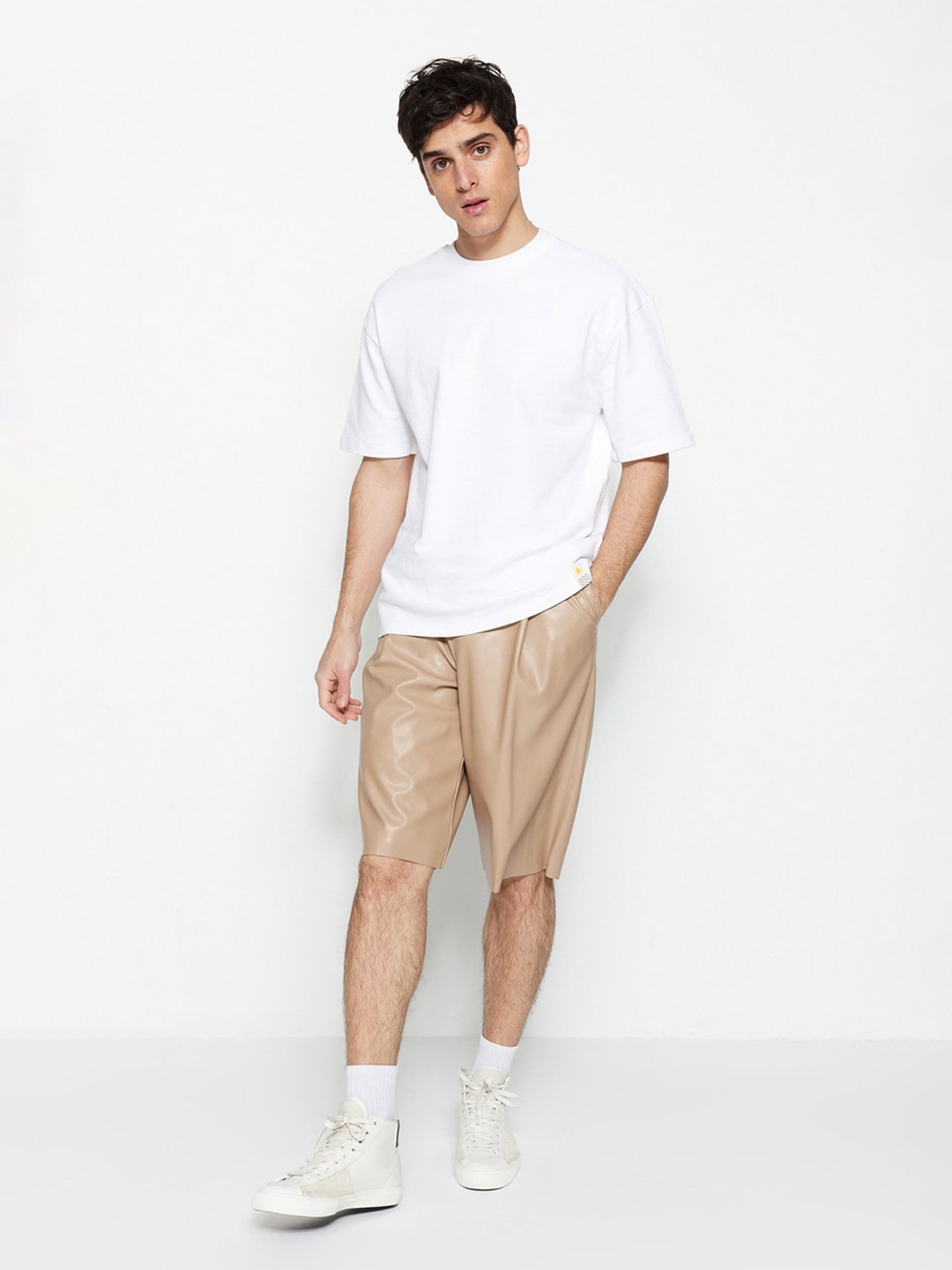 

Trendyol Drop-Shoulder Sleeves Pure Cotton Casual T-shirt, White