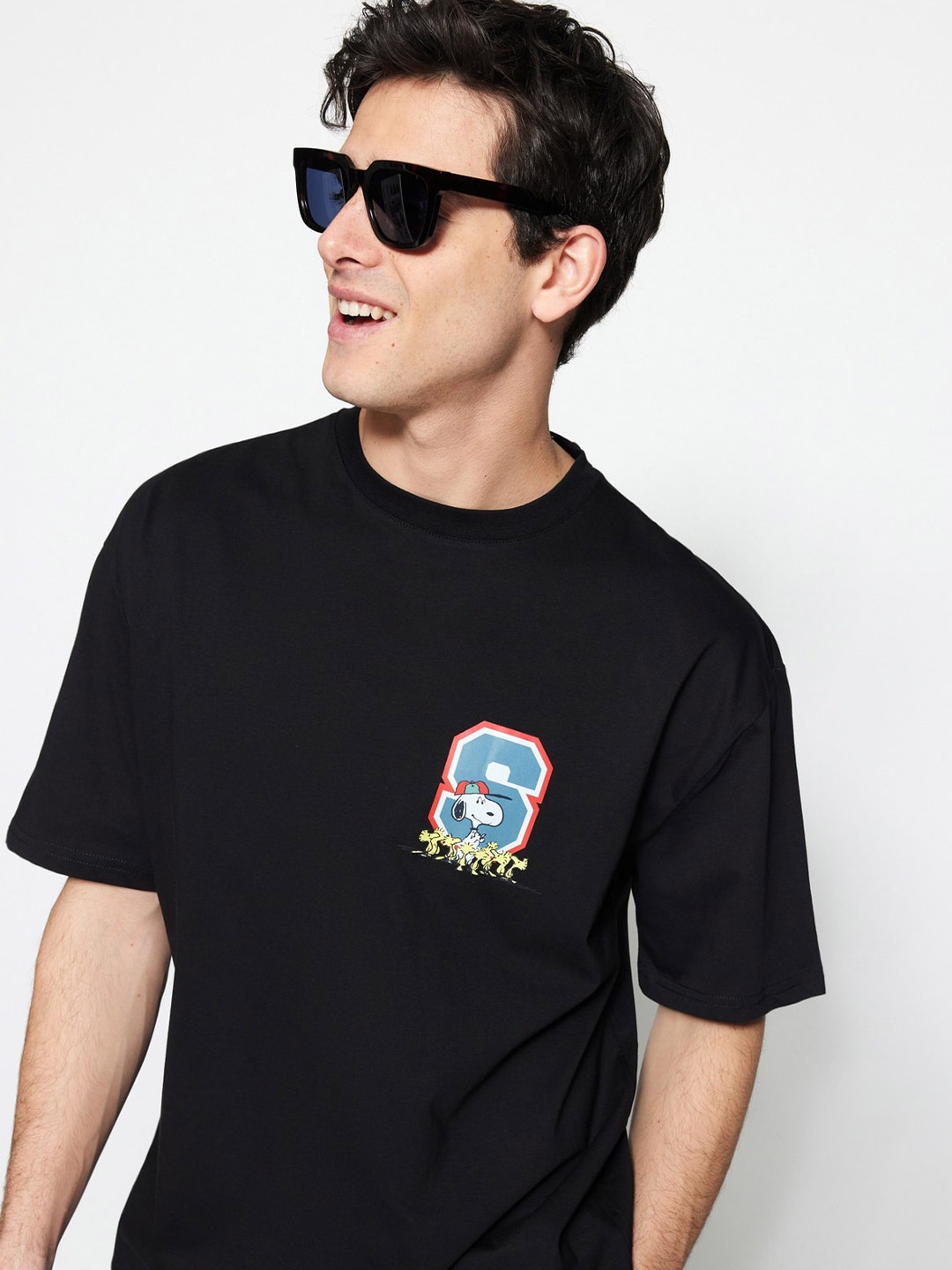 

Trendyol Typography Printed Drop-Shoulder Sleeves Pure Cotton T-shirt, Black