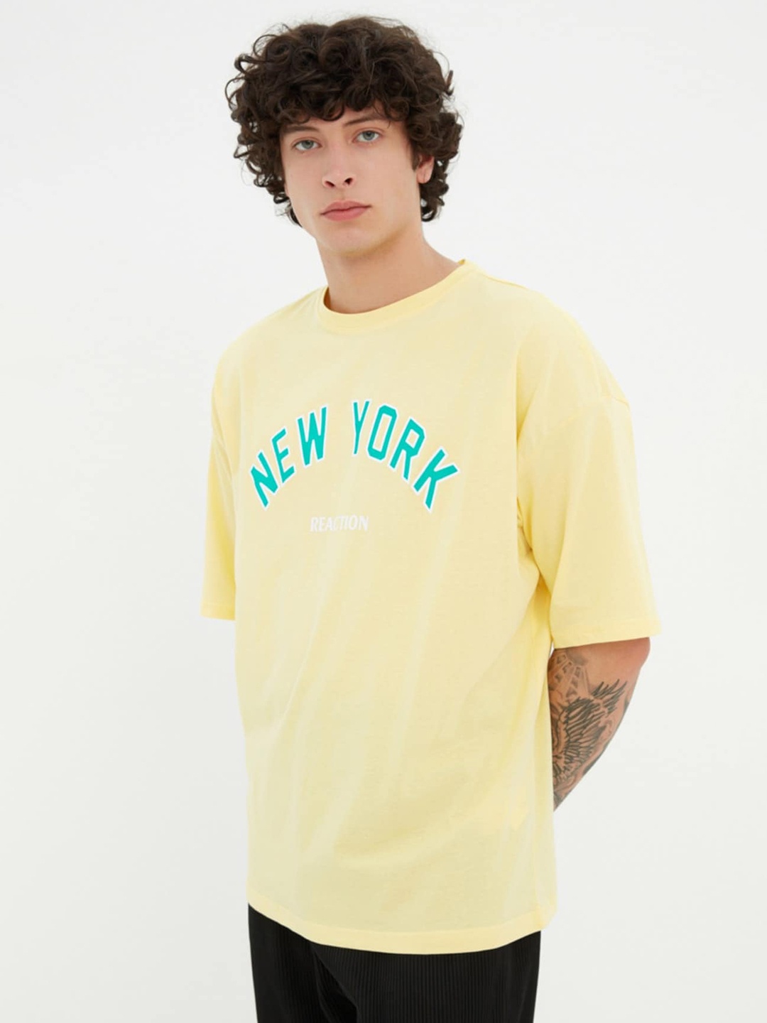 

Trendyol Typography Printed Drop-Shoulder Sleeves Pure Cotton T-shirt, Yellow