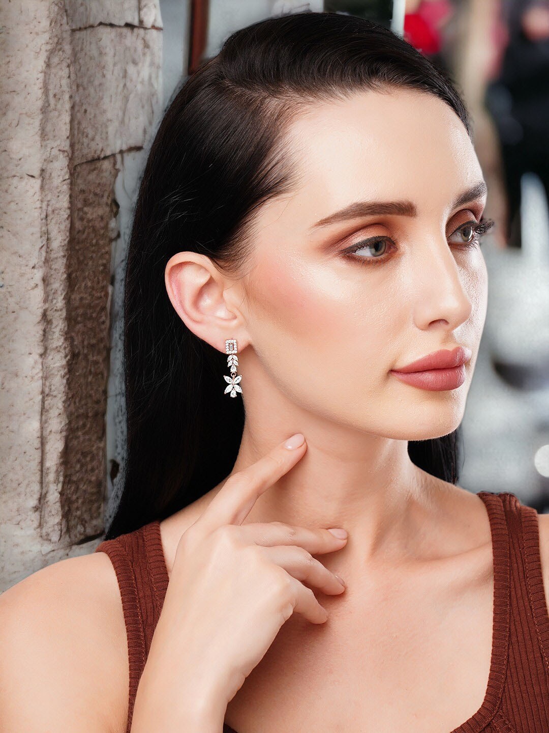 

HOT AND BOLD Rose Gold-Plated Teardrop Shaped Drop Earrings