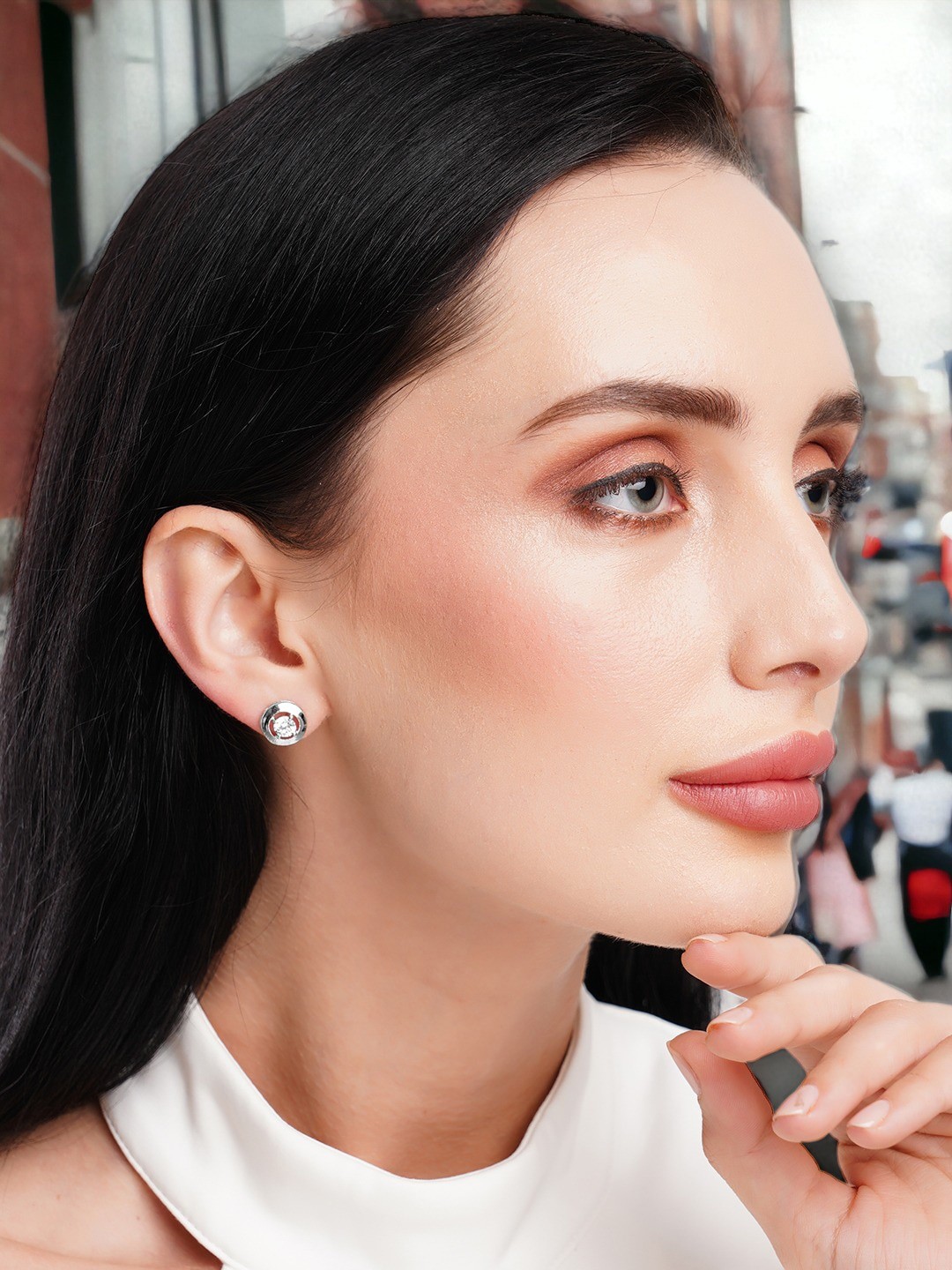 

HOT AND BOLD Silver-Plated Circular Studs Earrings
