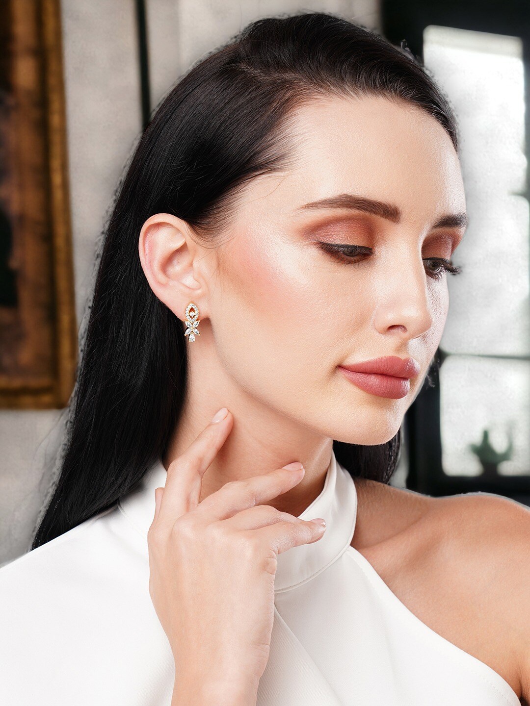 

HOT AND BOLD Gold-Plated Teardrop Shaped Drop Earrings