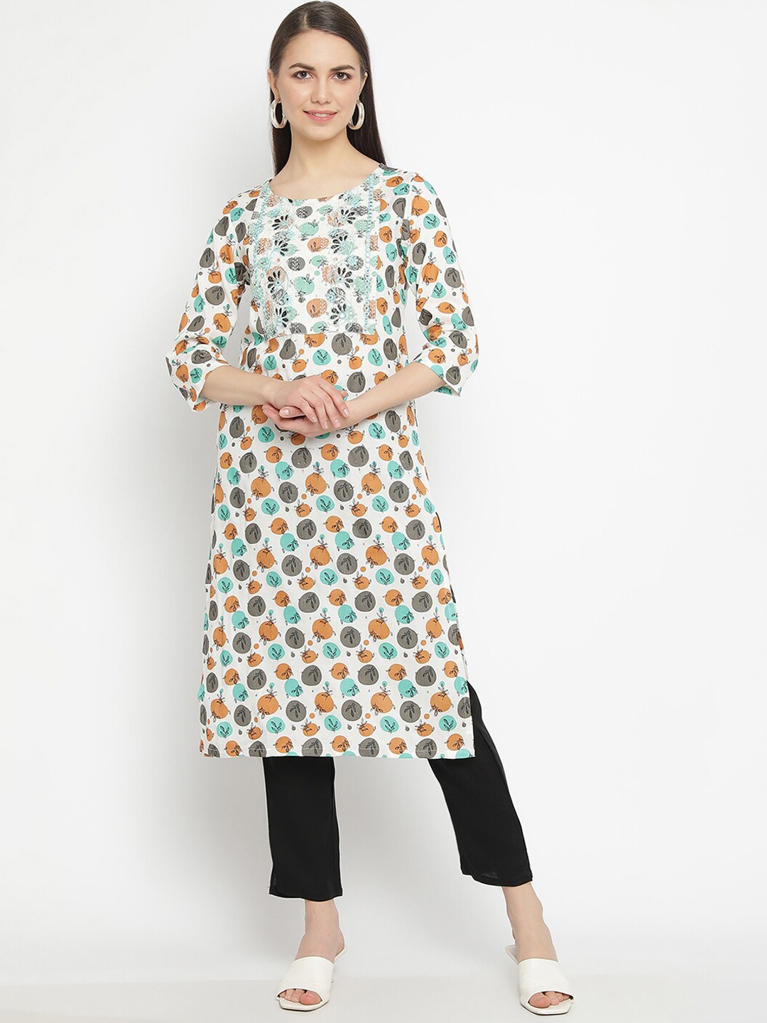 

aayusika Floral Printed Mirror Work Kurta With Trousers, Off white