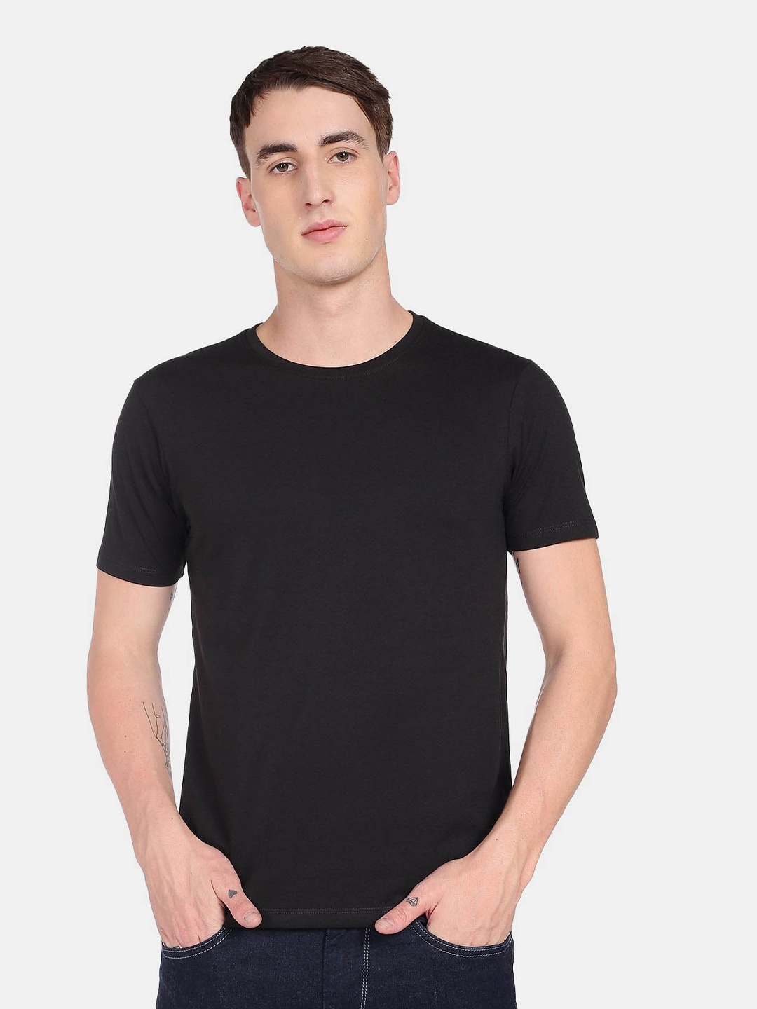 

Flying Machine Men Regular Fit T-shirt, Black