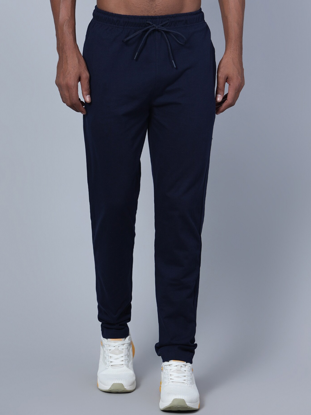 

Cantabil Men Mid-Rise Sports Track Pants, Navy blue