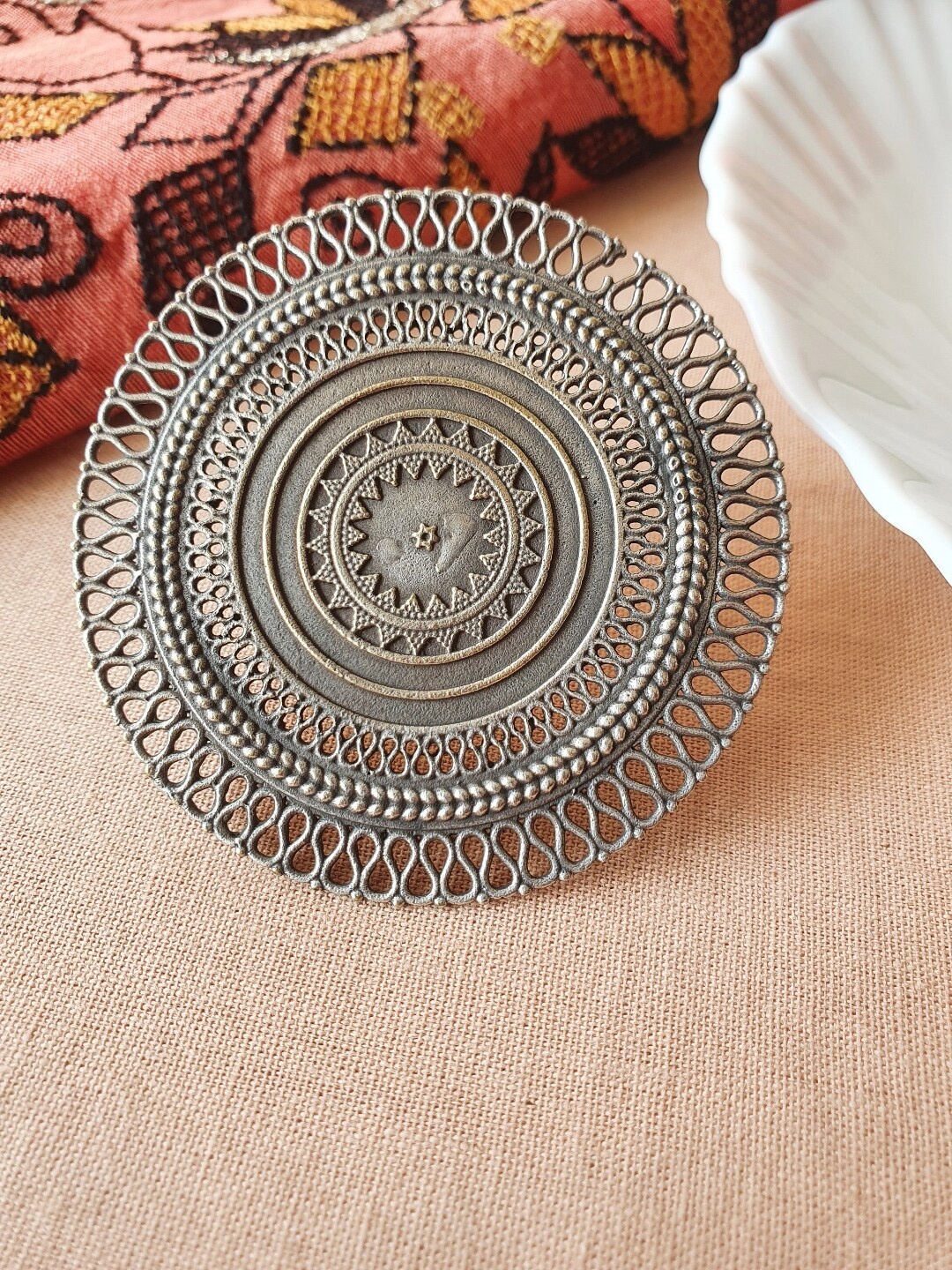 

Infuzze Silver-Plated Intricated Design Ring