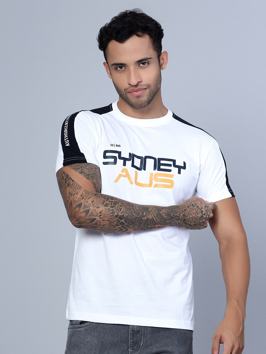 

Cantabil Men Typography Printed T-shirt, White