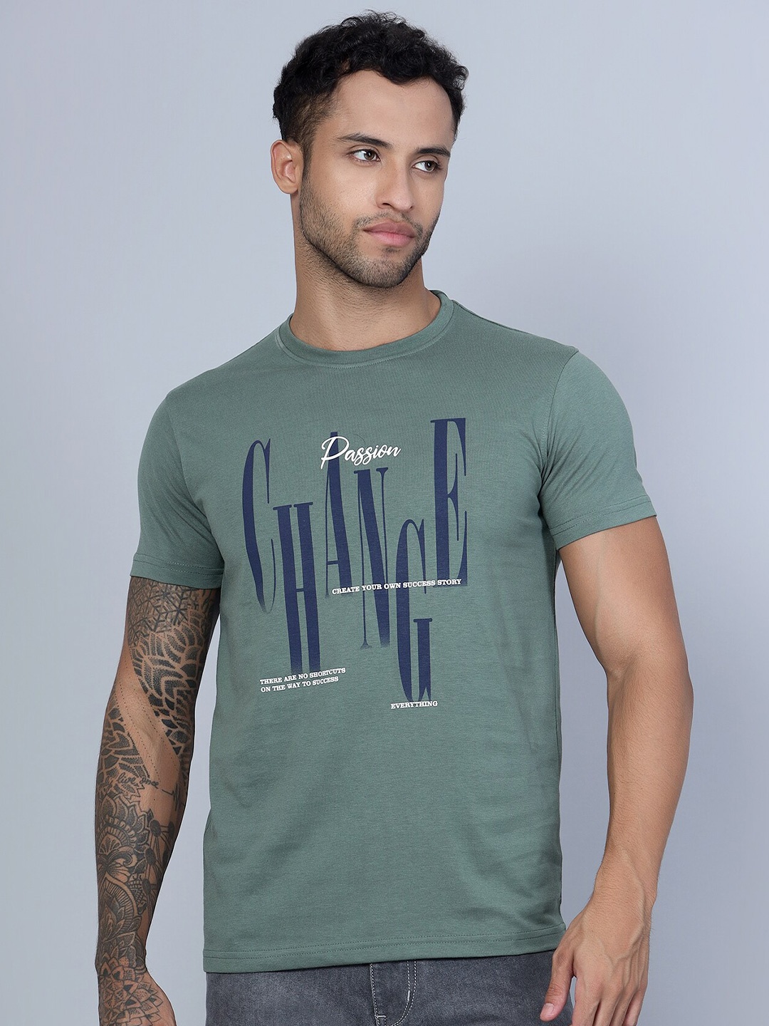 

Cantabil Men Typography Printed Cotton T-shirt, Green