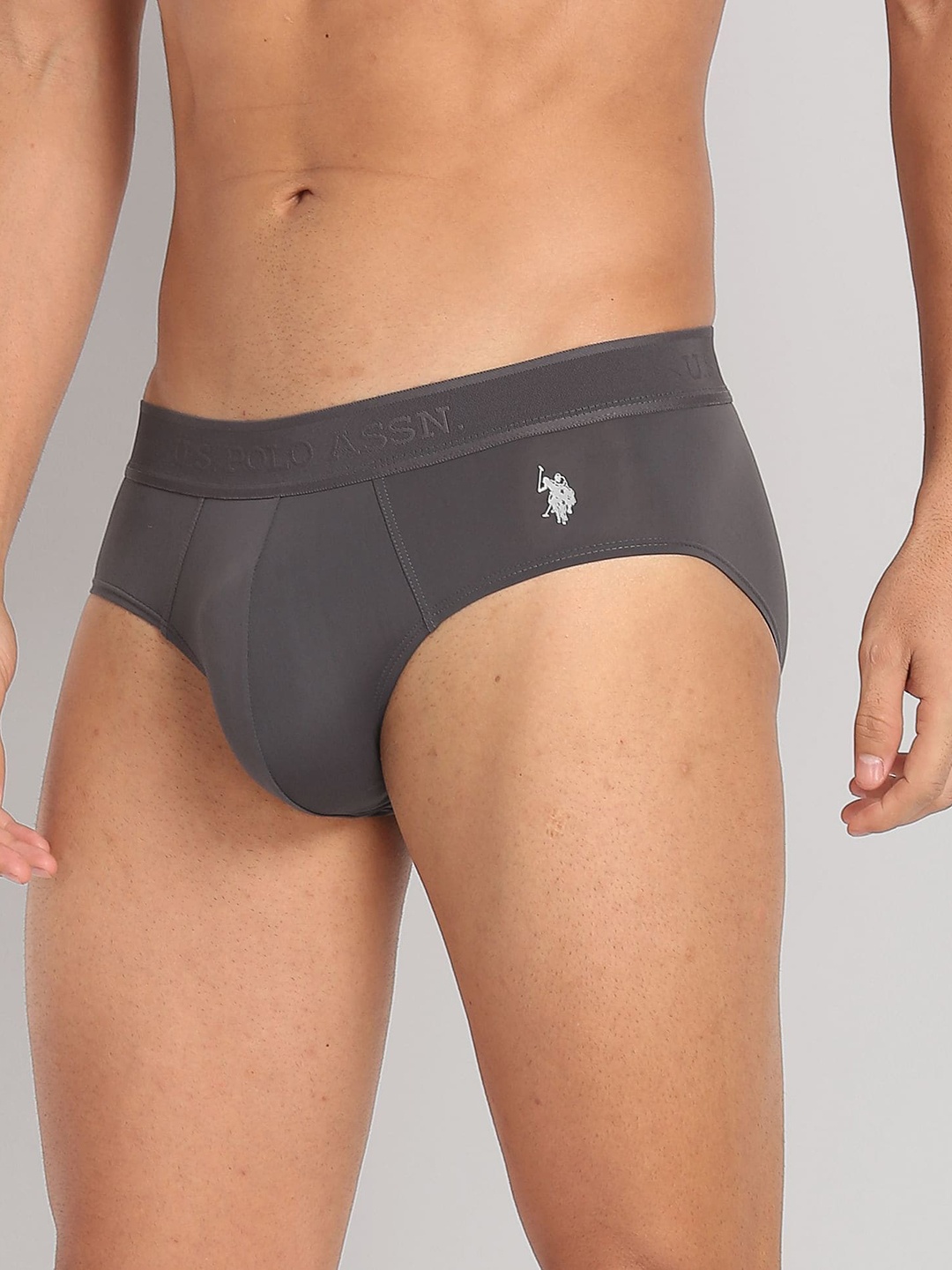 

U.S. Polo Assn. Men Mid-Rise Stretchable Basic Briefs, Grey