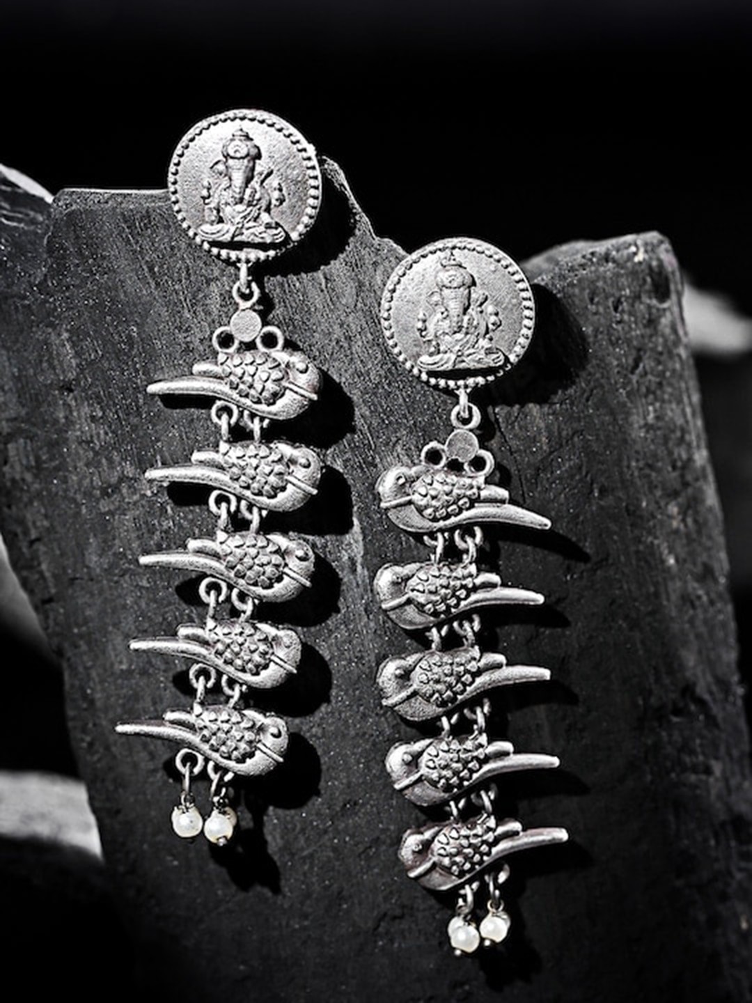 

Infuzze Silver-Plated Contemporary Oxidised Drop Earrings