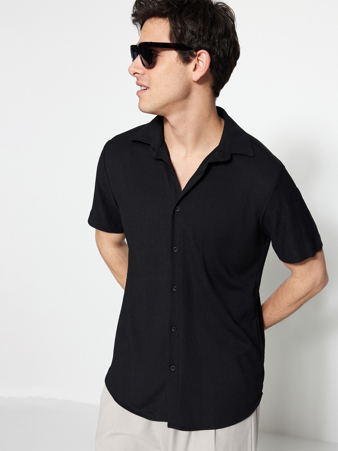 

Trendyol Contemporary Fit Casual Shirt, Black