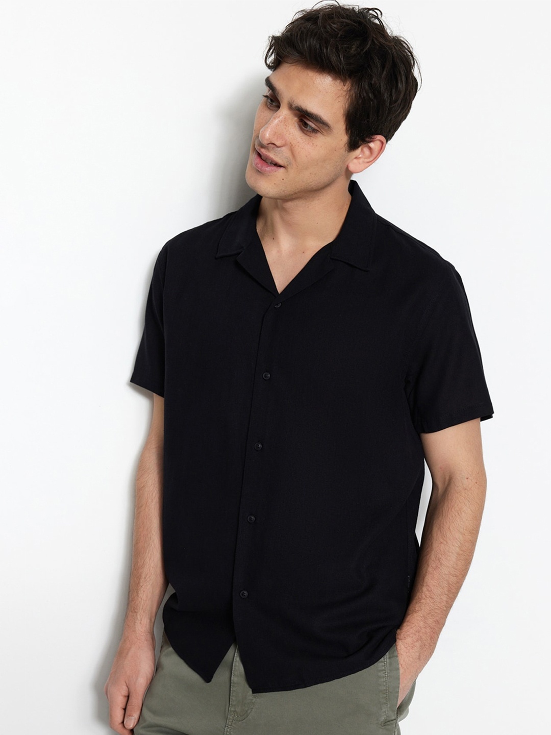 

Trendyol Contemporary Fit Cotton Shirt, Black