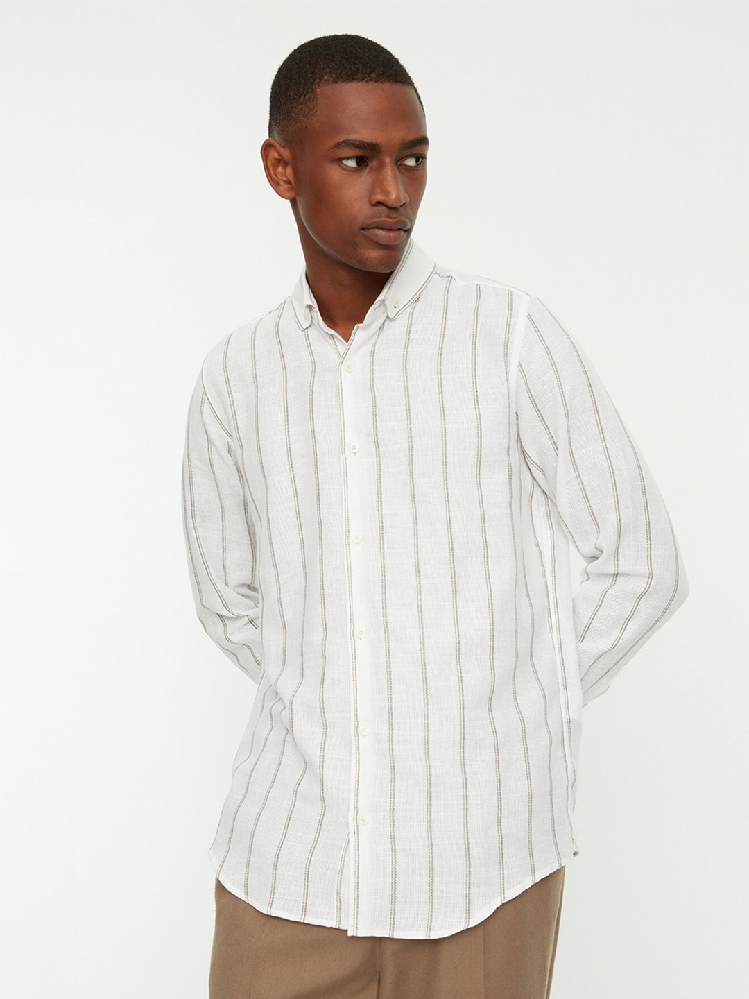 

Trendyol Contemporary Opaque Striped Pure Cotton Casual Shirt, Off white