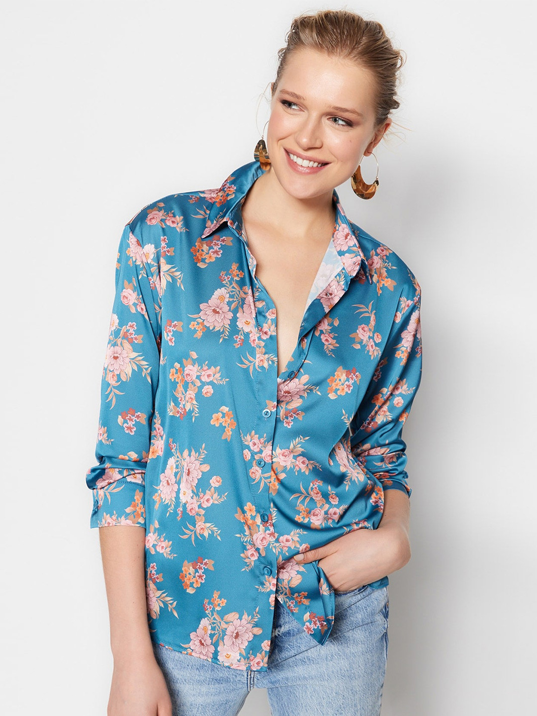 

Trendyol Contemporary Fit Floral Printed Casual Shirt, Blue