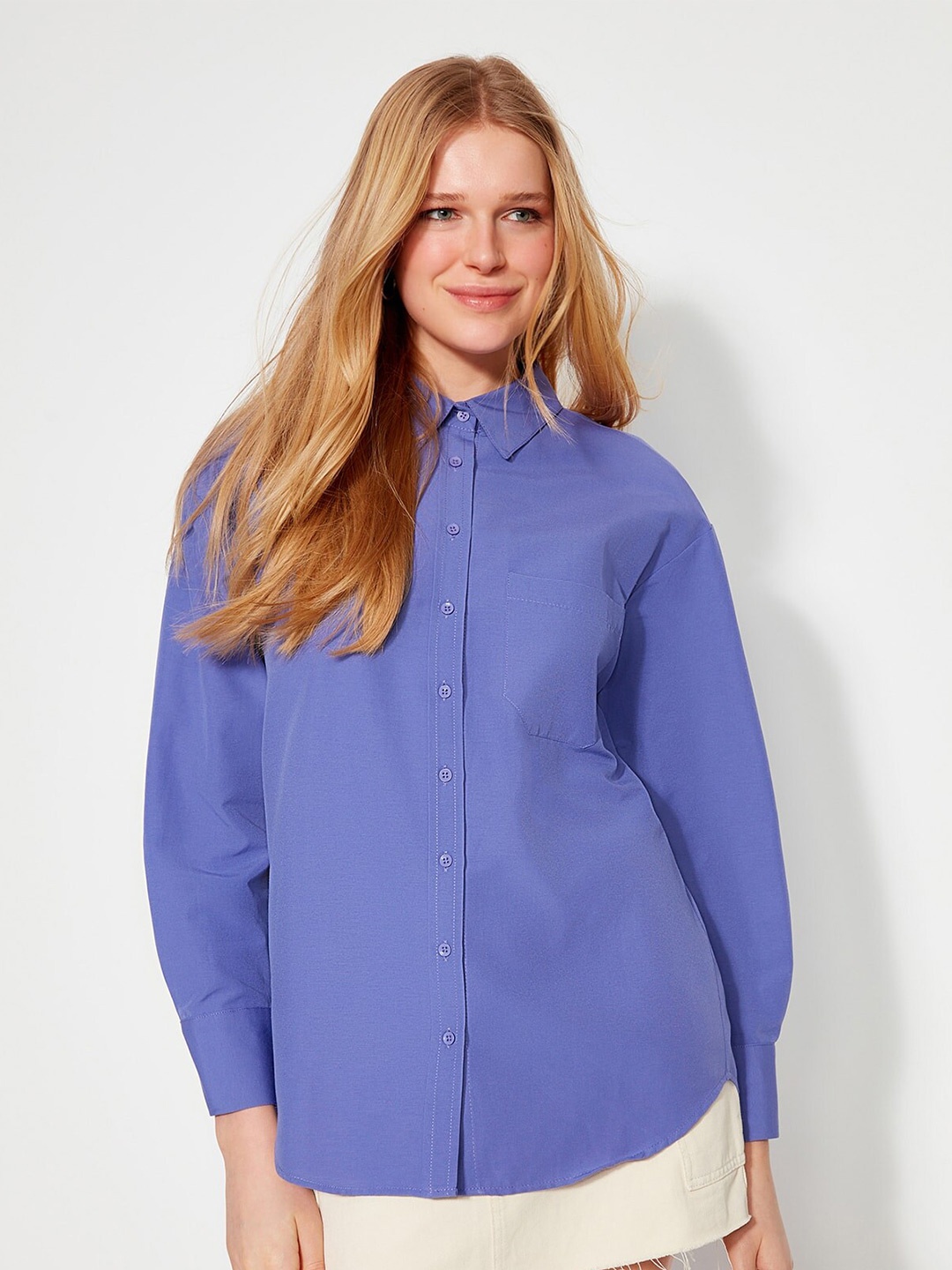 

Trendyol Spread Collar Contemporary Opaque Casual Shirt, Blue