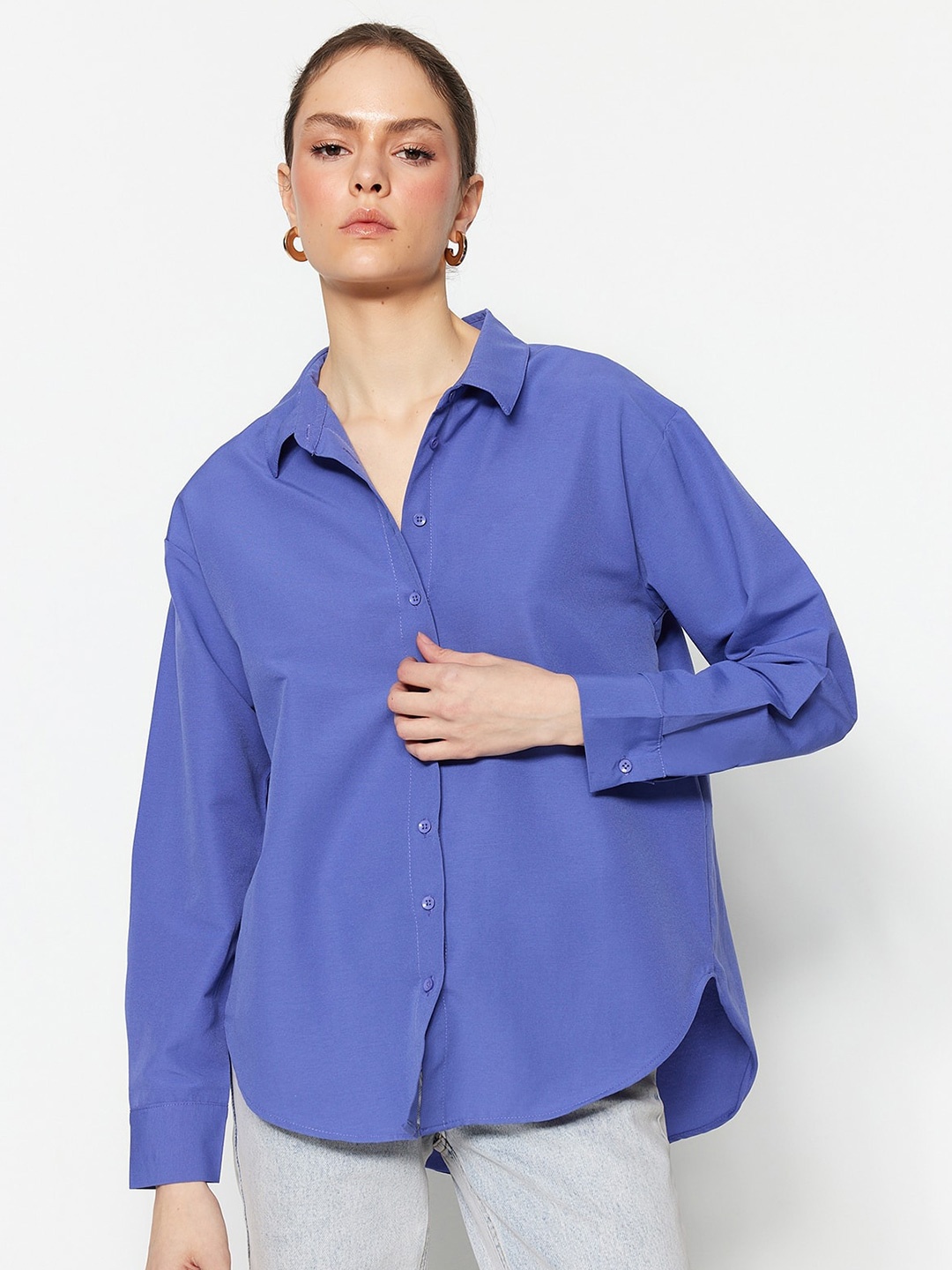 

Trendyol Spread Collar Contemporary Opaque Casual Shirt, Purple