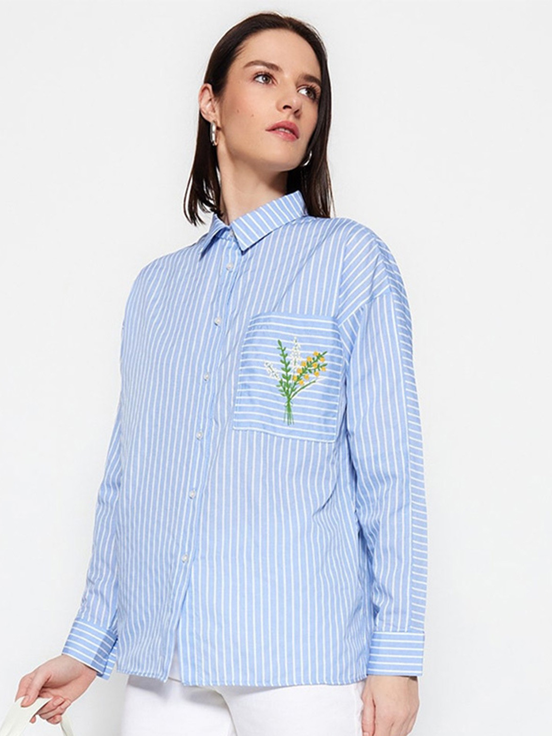 

Trendyol Contemporary Striped Casual Shirt, Blue