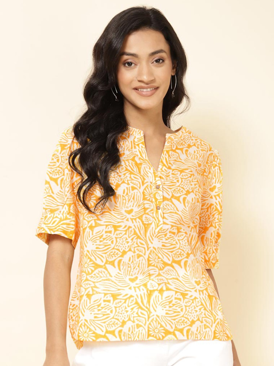 

Fabindia Floral Printed Mandarin Collar Cotton Regular Top, Yellow