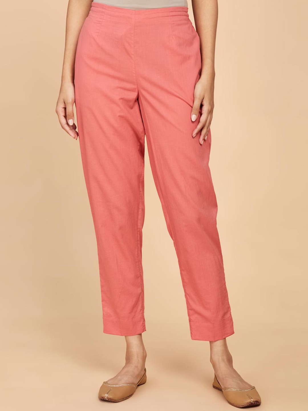 

Fabindia Women Mid Rise Plain Cotton Cropped Trousers, Coral