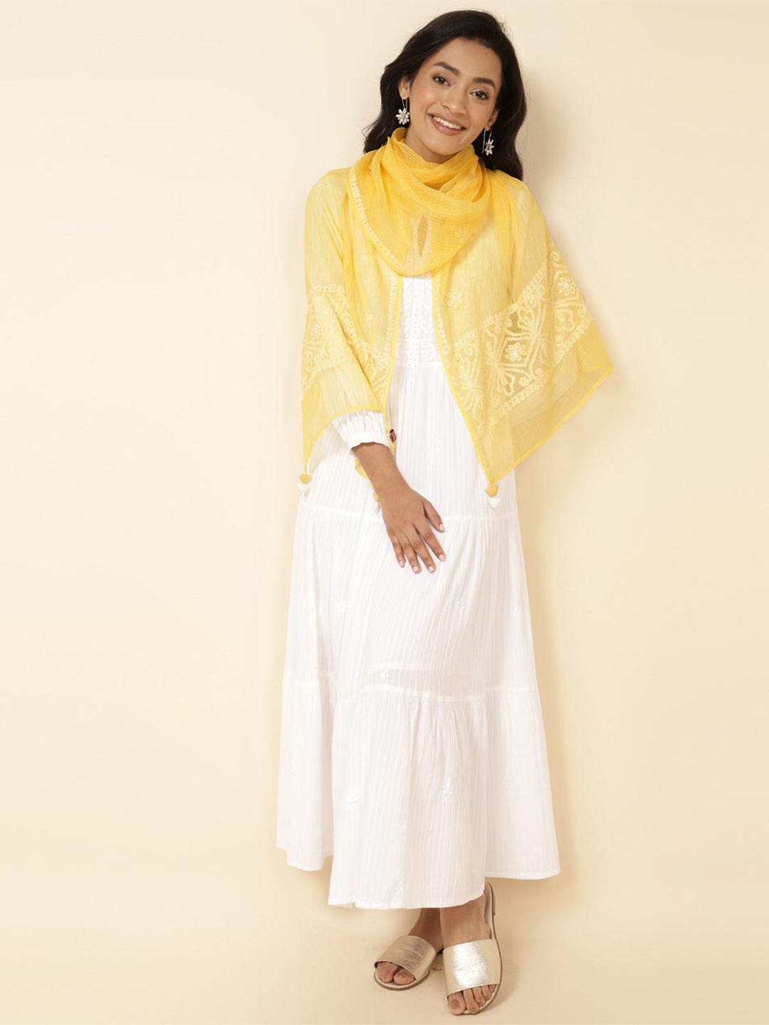 

Fabindia Women Chikankari Embroidered Cotton Silk Stole, Yellow
