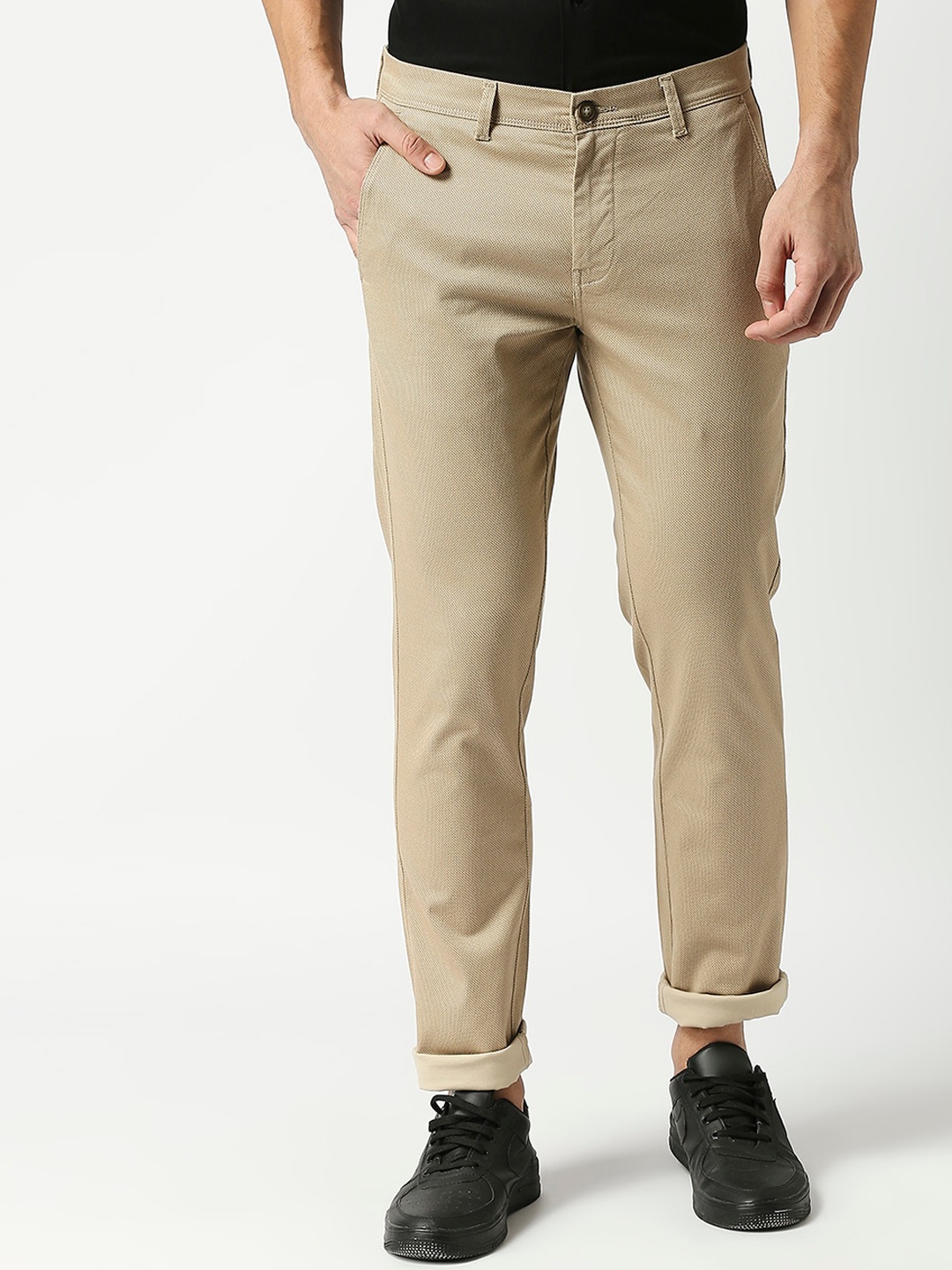 

DRAGON HILL Men Slim Fit Cotton Trousers, Beige