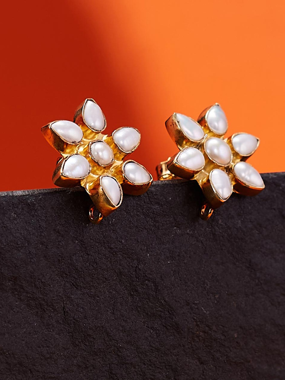 

Fabindia Sterling Silver Gold-Plated Floral Studs Earrings